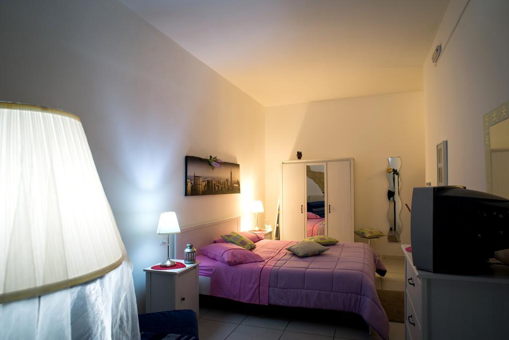 Suites Florence Пескара Экстерьер фото