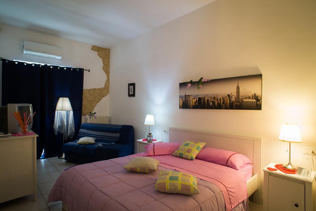Suites Florence Пескара Экстерьер фото